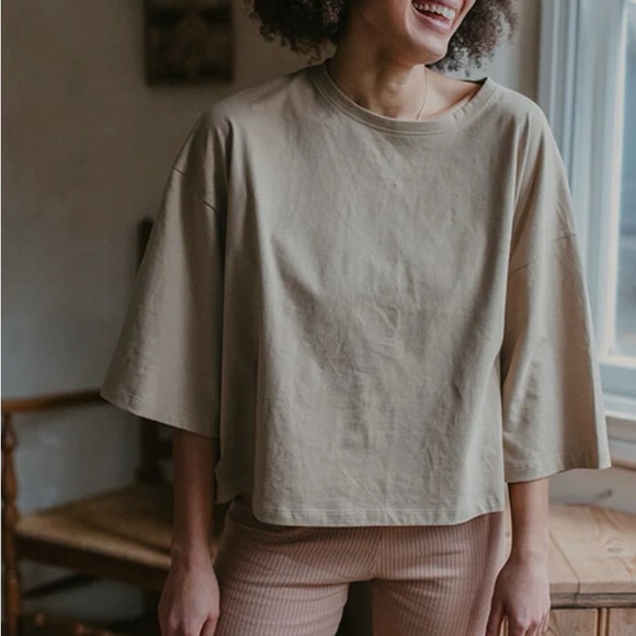 The Simple Folk Womens Oversized Tee - Picture 1 of 4